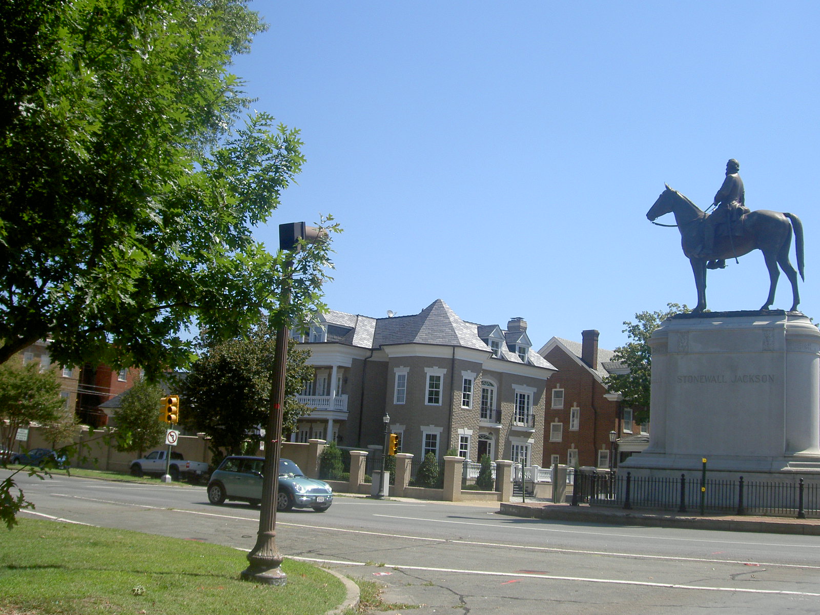 Statue